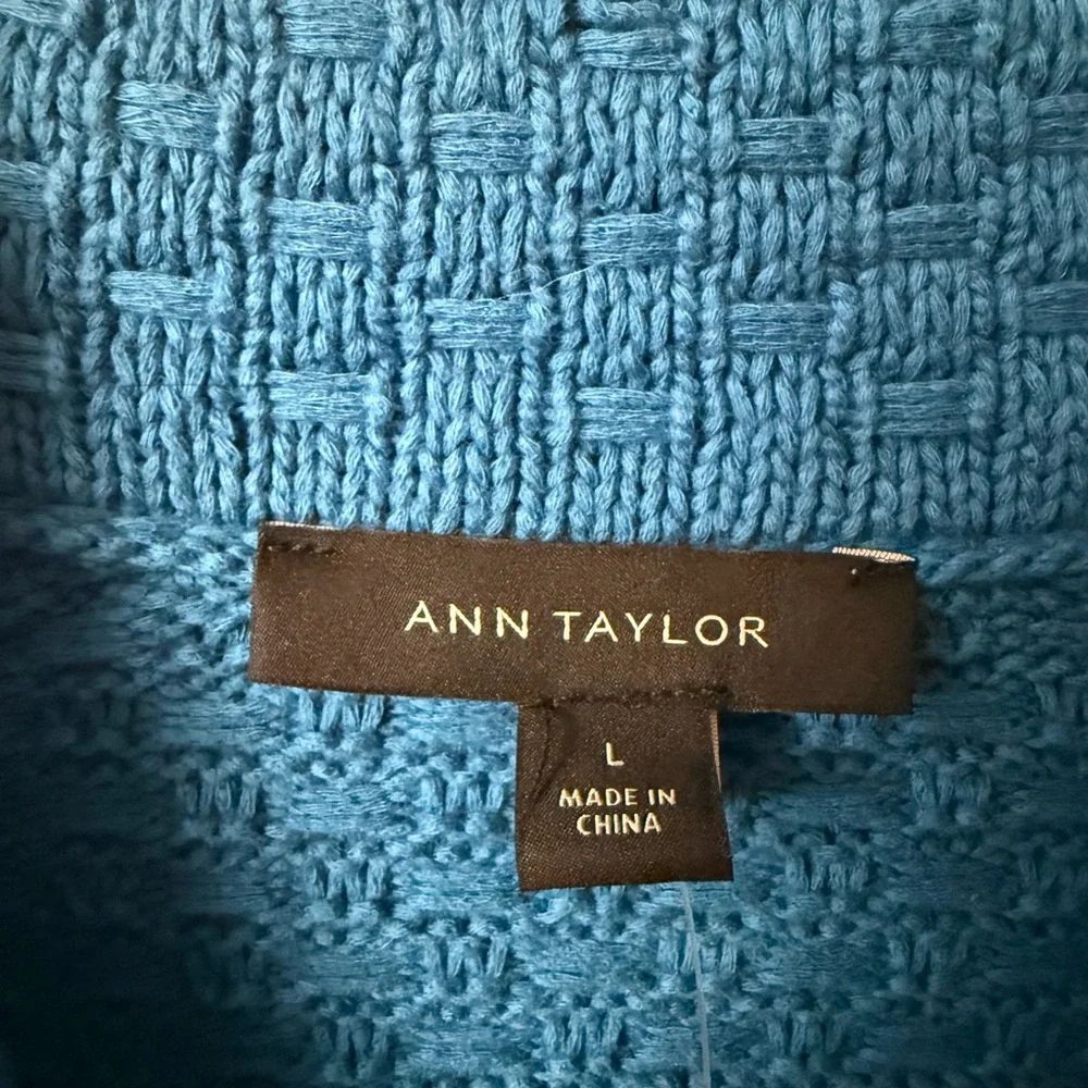 Ann Taylor Azure Blue Textured Button-Up Cardigan Jacket - Picture 4 of 6